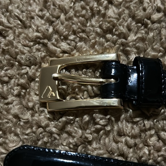 Vintage Liz Claiborne Genuine Leather Patent Belt - Picture 2 of 5